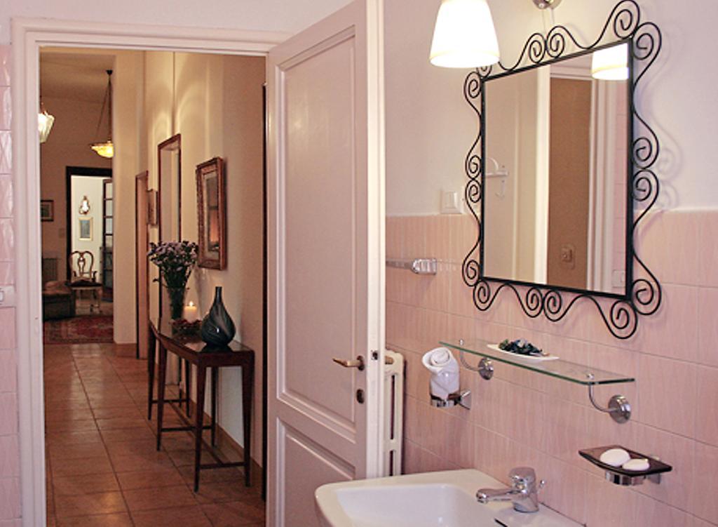 Ferienwohnung Residenza Oltrarno Florenz Exterior foto